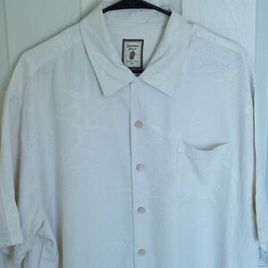 Jamaica Jaxx White Short-Sleeve Button-Down Camp Shirt